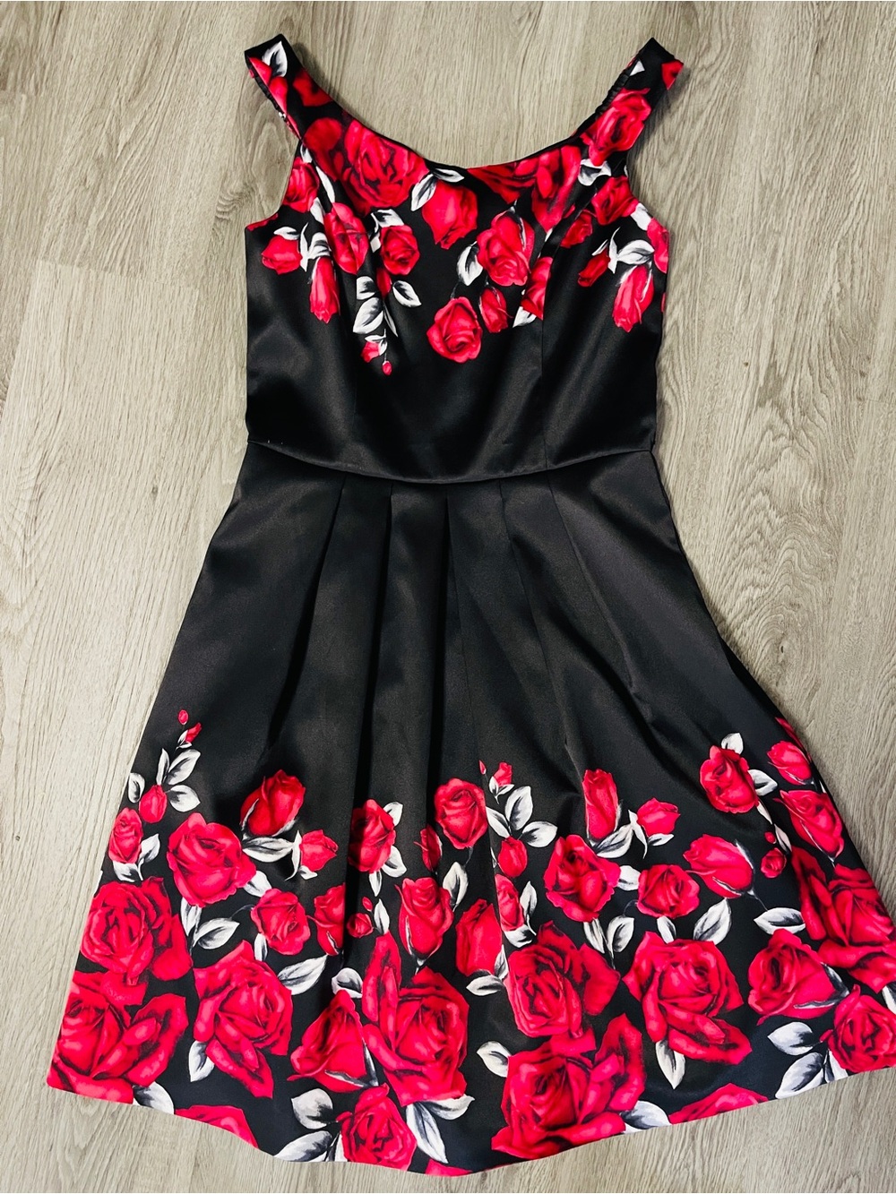 Vintage Formal Dark Romantic Satin Red Rose Gothic Flare Dress 6 Vampy Grunge